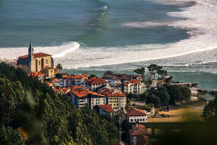 Dragonstone, Mundaka and Guernica from Bilbao