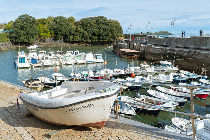 Dragonstone, Mundaka and Guernica from Bilbao