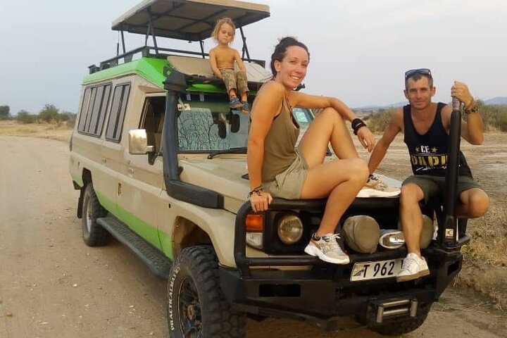 Kilimahewa safari full and real wild