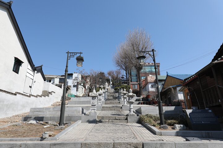 Seoul Layover Private Incheon Cultural Odyssey from Airport