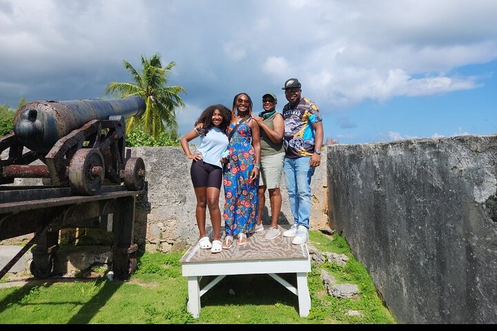 ATV Half Day City Tour in Nassau: Guided Tour With Free Samples