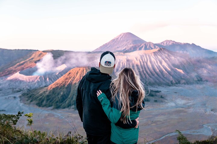 Active Volcanoes Bromo and Ijen - Start Surabaya 3 Days and 2 Nights