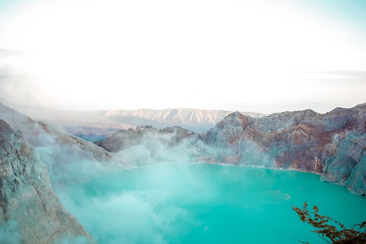 Active Volcanoes Bromo and Ijen - Start Surabaya 3 Days and 2 Nights