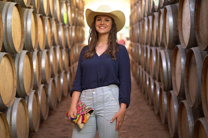Full Day Tour to Tequila and Amatitán with Fun and Culture
