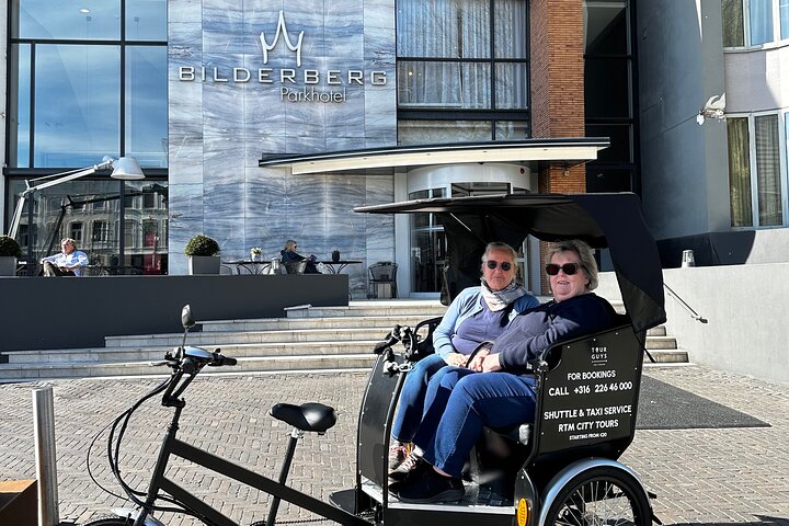 Private Pedicab/Rickshaw Tour of Rotterdam With a Local Guide