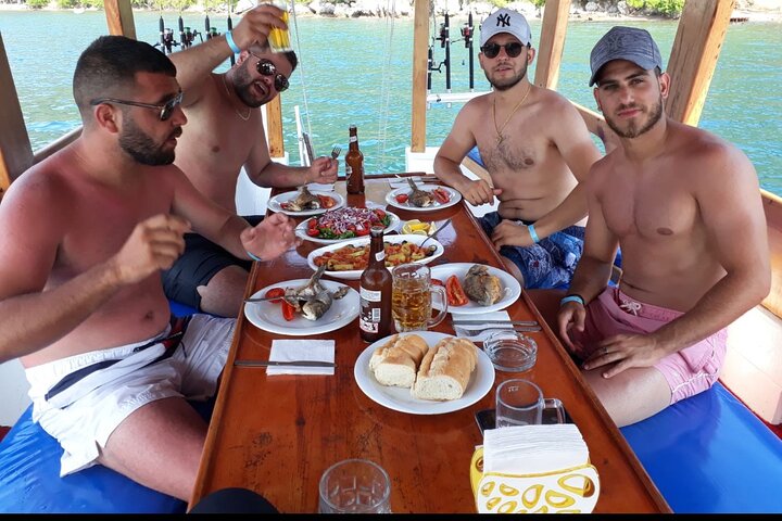 Marmaris and Icmeler Private Full-Day Boat Trip with Lunch