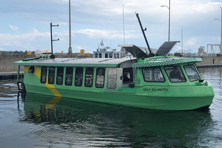 Solar harbour cruise with live music! (Optional lunch/dinner)
