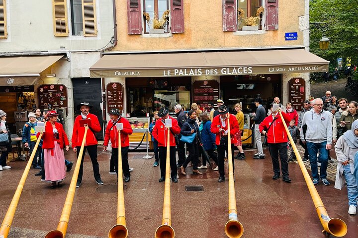 Annecy - Venice of the Alps - Tour from Geneva