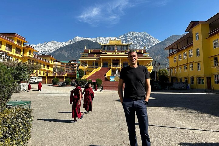 Private Guided Dharamshala Tour with Scenic Views & Lunch