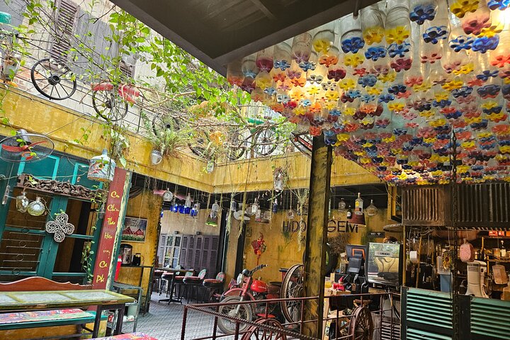 Hanoi Jeep Tour: Food, Culture and Fun by Vietnam Army Jeep