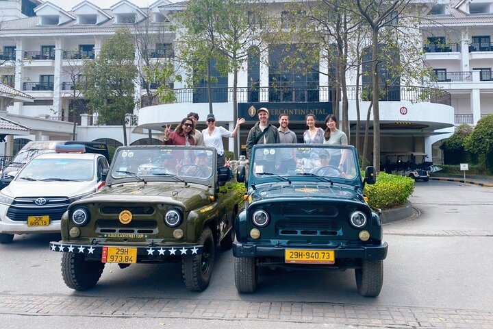Hanoi Jeep Tour: Food, Culture and Fun by Vietnam Army Jeep