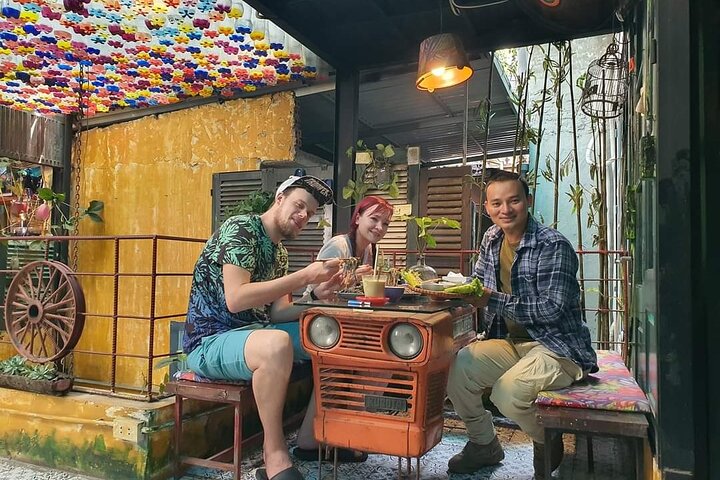 Hanoi Jeep Tour: Food, Culture and Fun by Vietnam Army Jeep