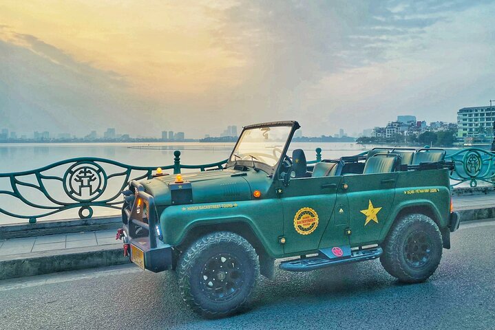 Hanoi Jeep Tour: Food, Culture and Fun by Vietnam Army Jeep
