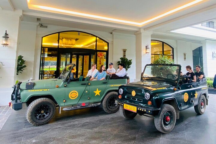 Hanoi Jeep Tour: Food, Culture and Fun by Vietnam Army Jeep