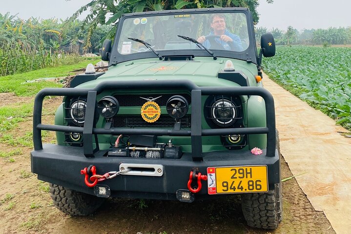 Hanoi Jeep Tour: Food, Culture and Fun by Vietnam Army Jeep