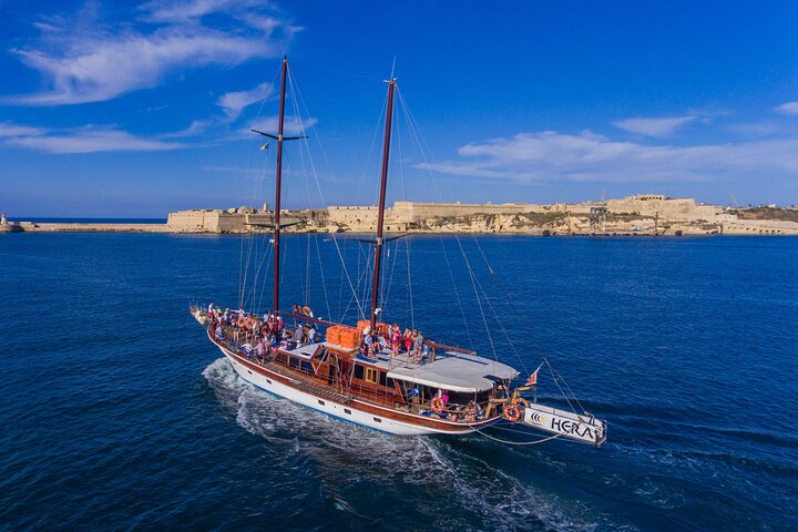 From Sliema: Three Bay Cruise with Lunch and Optional Transfers