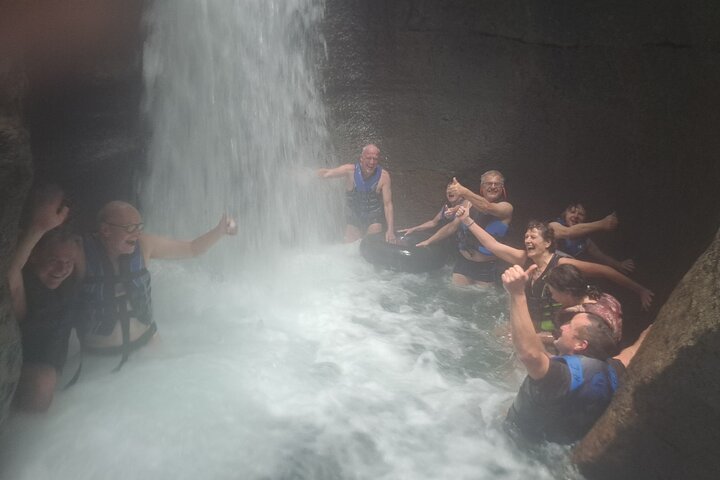 Scenic Tour of City and Rainforest, Waterfall, Sulphur Springs .