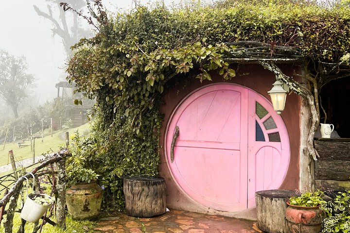 Hobbitenango & Antigua Shared Day Tour