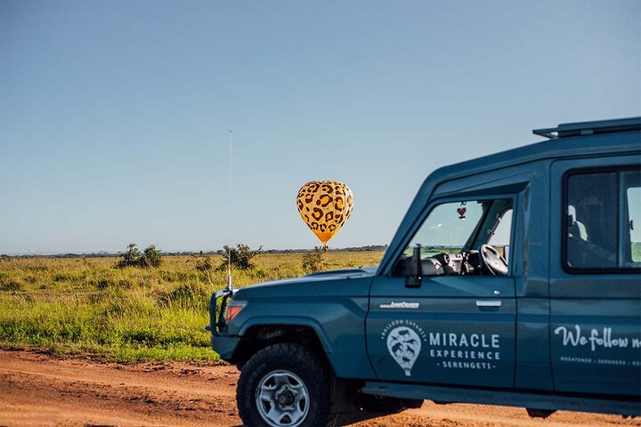 Balloon Safari & Bush Breakfast in Tarangire - Miracle Experience