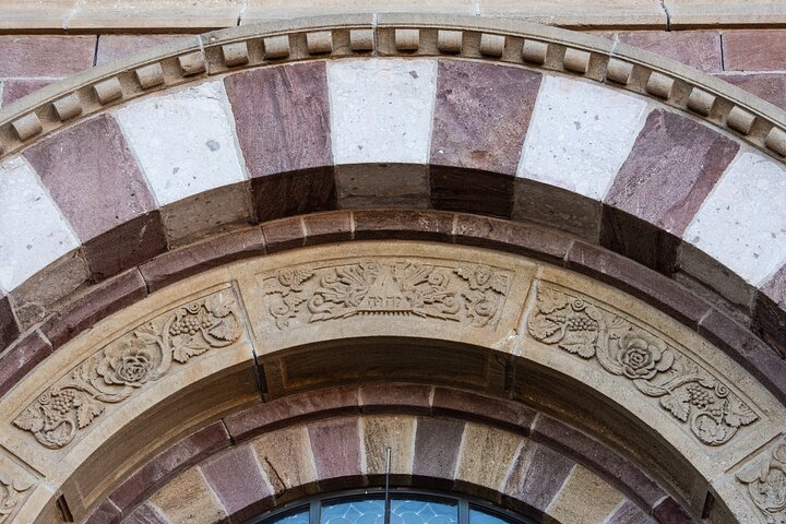 Santa Fe Small Group History Walking Tour In a City Different