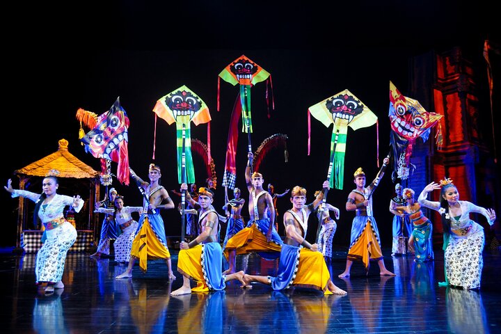 Devdan Show: Top night activity and best cultural dance in Bali