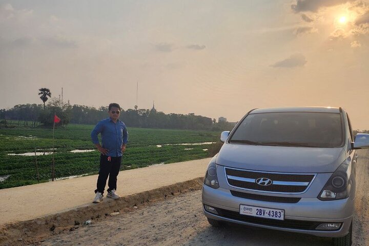Visit 11 Places in One Day including S21 & Killing Field