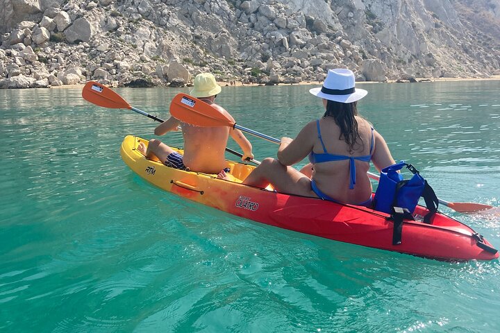 Kayak Tour: From Cala Manbrù to Torre Salsa Reserve