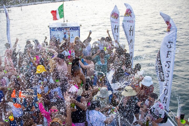 Adults only Hip Hop Sessions Boat Party Cancun