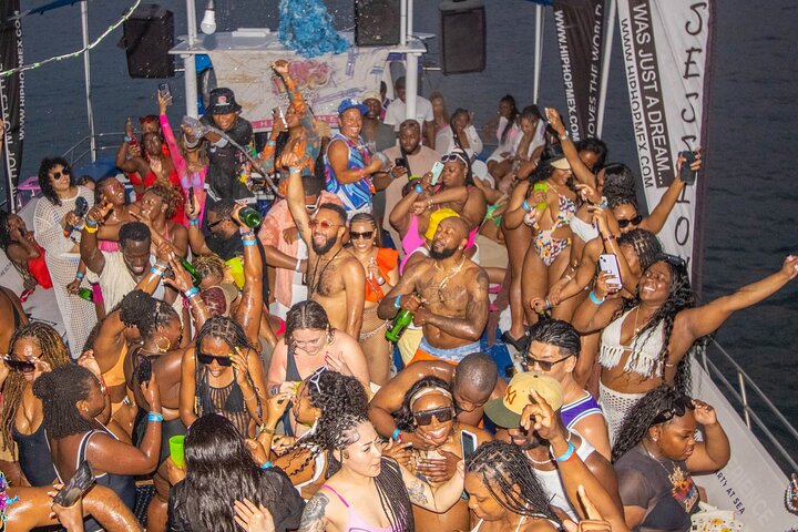 Adults only Hip Hop Sessions Boat Party Cancun