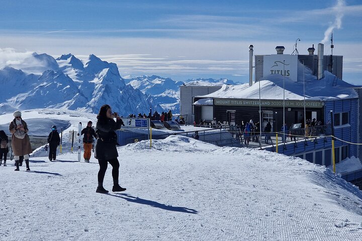 Mount Titlis Half-Day Trip from Lucerne