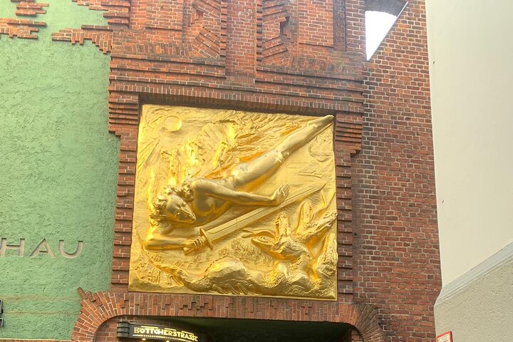 Guided Historical Walking Tour in Bremen