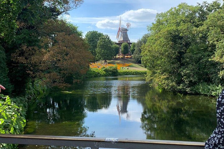 Guided Historical Walking Tour in Bremen