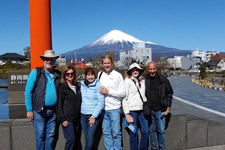 Mt.Fuji area Tour from Shimizu Port / Van Taxi