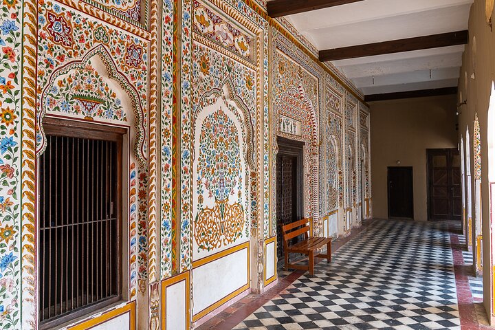 Best of Islamabad: One-Day Sightseeing Tour