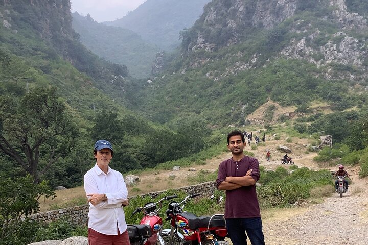 Best of Islamabad: One-Day Sightseeing Tour