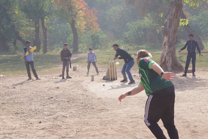 Best of Islamabad: One-Day Sightseeing Tour