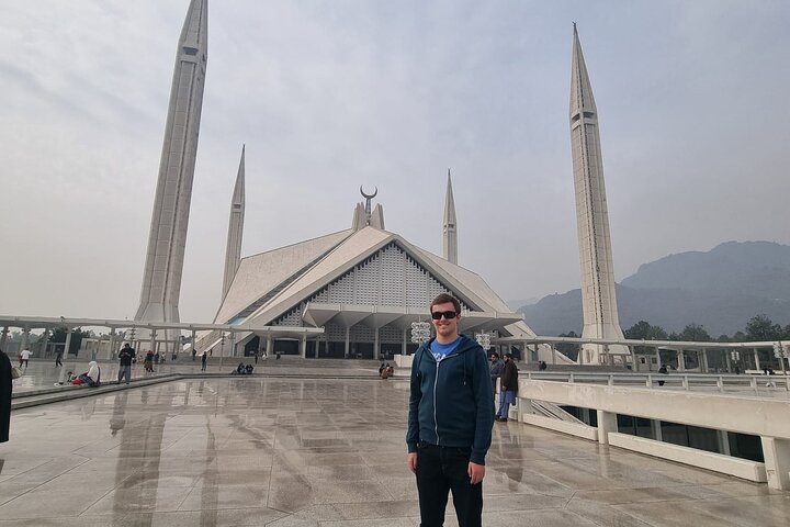 Best of Islamabad: One-Day Sightseeing Tour