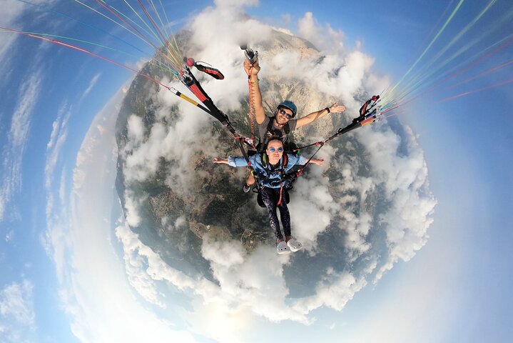 Paragliding In Fethiye Oludeniz, Turkey