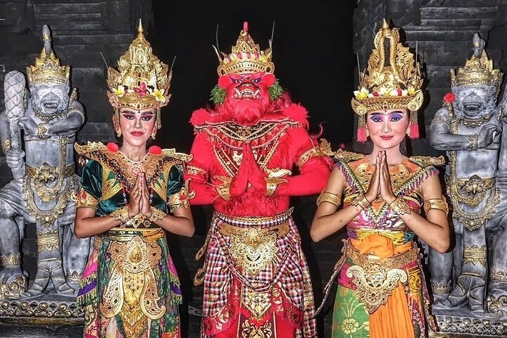 Kecak Fire Dance and Uluwatu Temple with Private Car Service