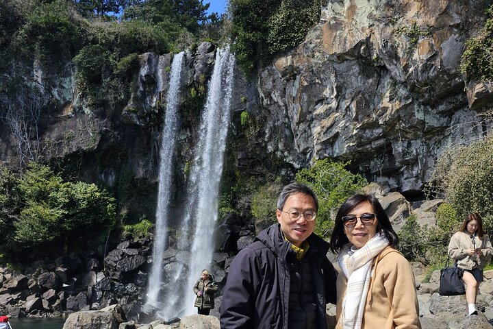 South of jeju tour for Seogwipo Gangjeong Cruise customers
