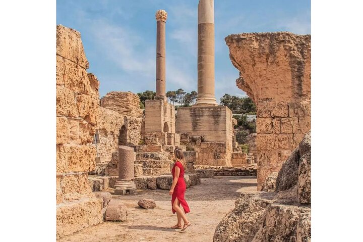 Fun VIP: Tunis Medina/Bardo + Sidi Bou Said + Carthage Pickup All