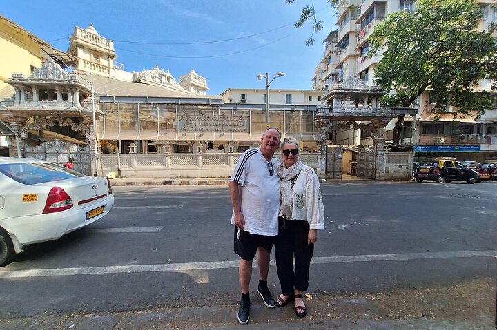 Private Mumbai City Tour with Guide and Transport