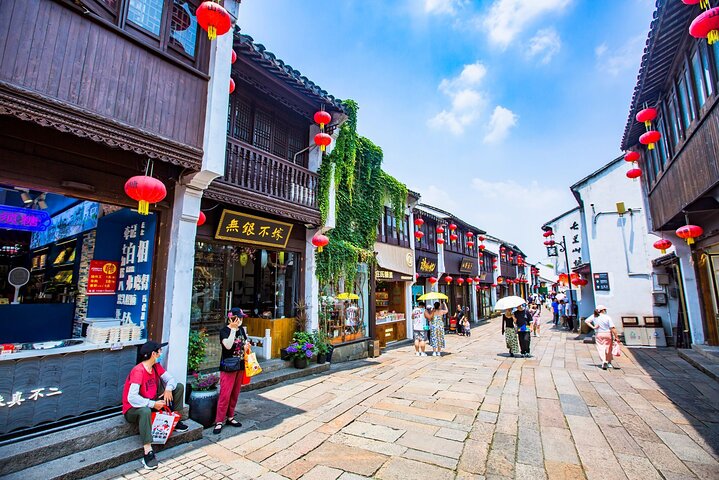 Suzhou 2-Day Private Tour with Tongli Water Village