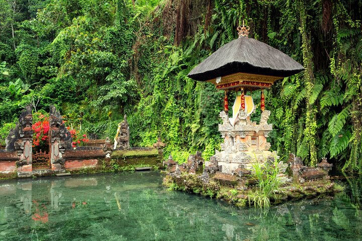Ubud Top Attractions: Waterfalls, Temples and Rice Terraces