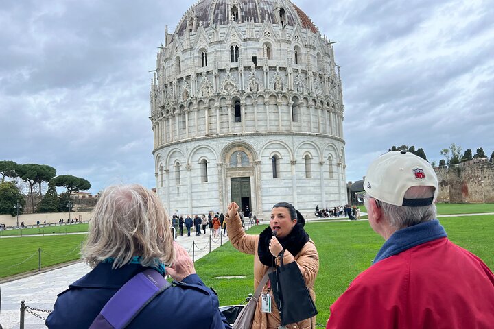 Best of Pisa: Small Group Tour with Admission Tickets