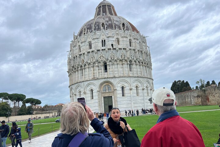 Best of Pisa: Small Group Tour with Admission Tickets