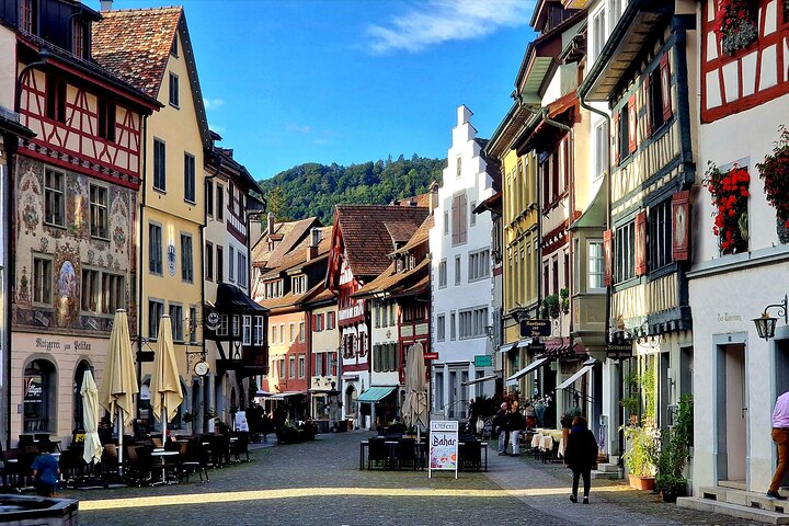 Rhine Falls and Stein am Rhein Half-Day Tour from Zurich