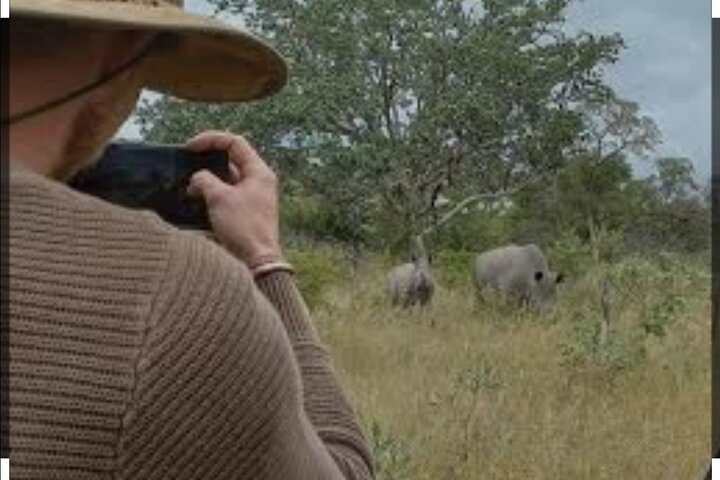 Matopos Park Day Game Drive With Rhino Tracking!
