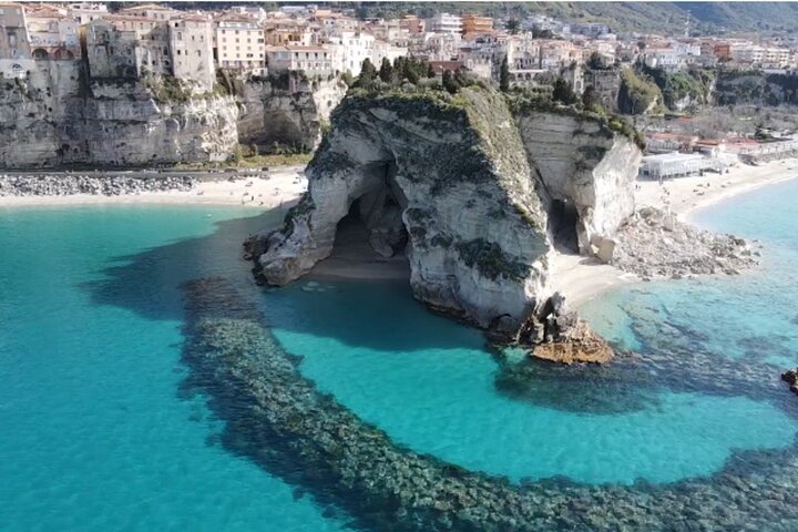 Boat Tour along the Coast of the Gods with Snorkeling