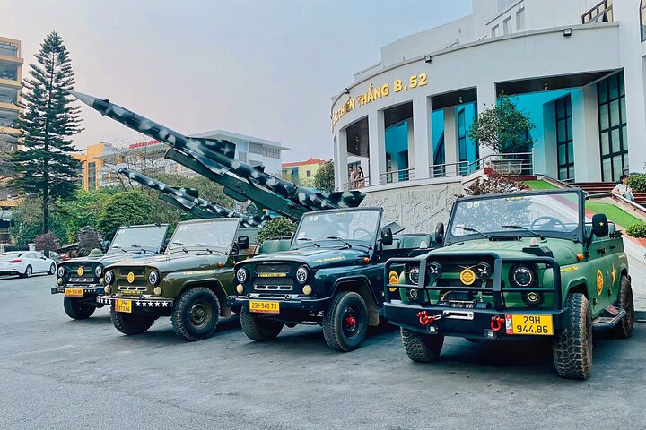 Hanoi Jeep Tour: Food, Culture and Fun by Vietnam Army Jeep